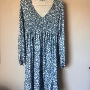 Floral Blue V-Neck Maternity Dress